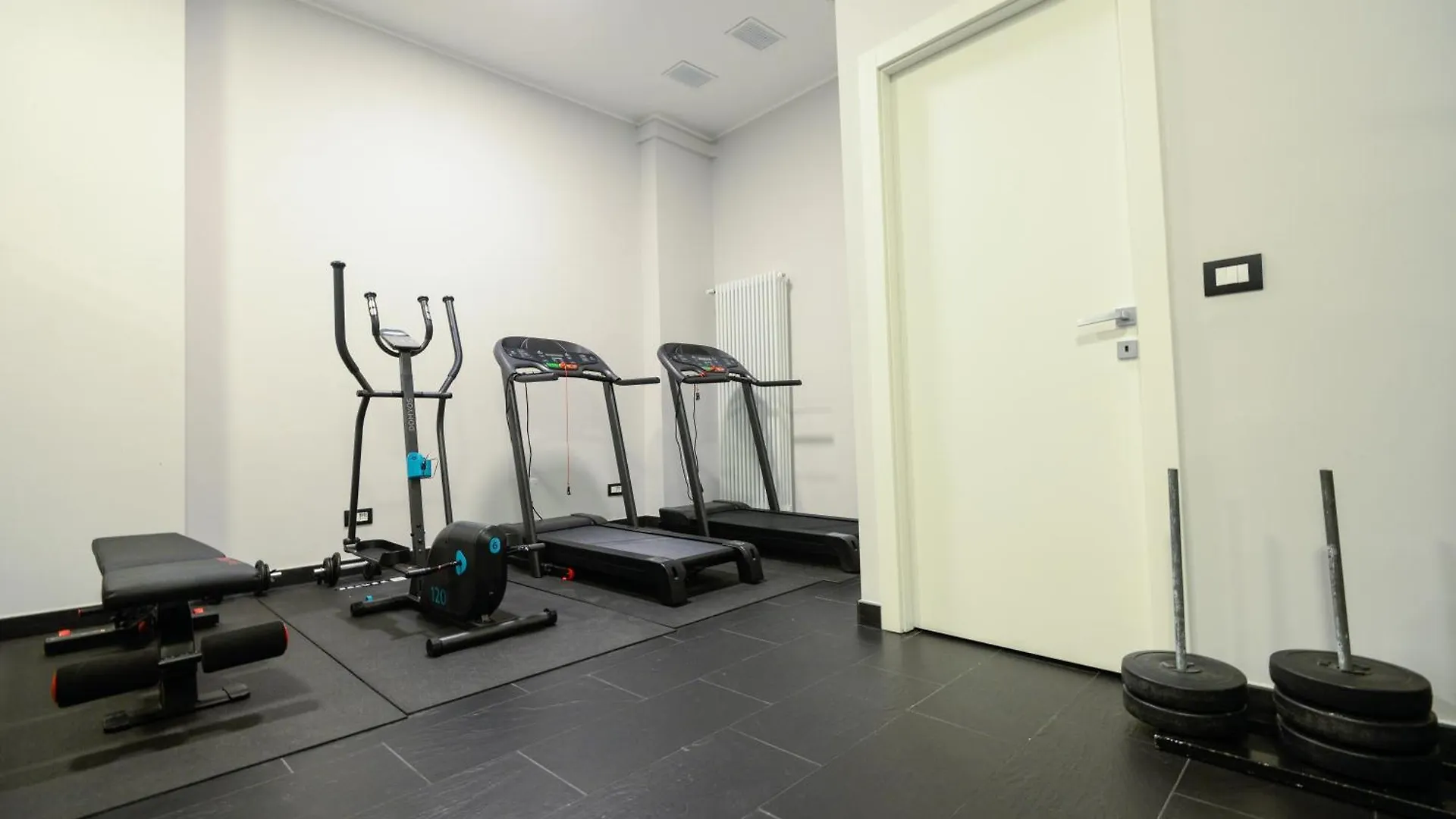 شقة Attico Centro Con Terrazza E Jacuzzi E Parcheggio Privati جنوة 0*,